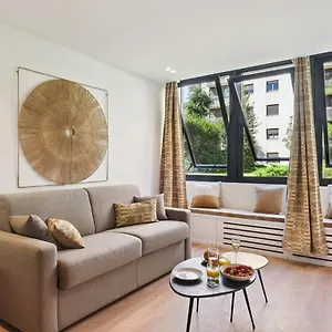 https://314-suite-monnier-superb-apartment-in.fr-paris.fr