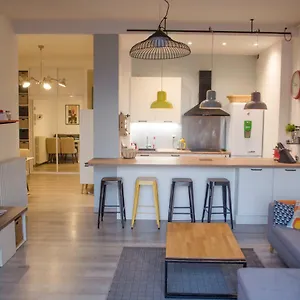 https://le-baron.hotels-rhonealpes.com